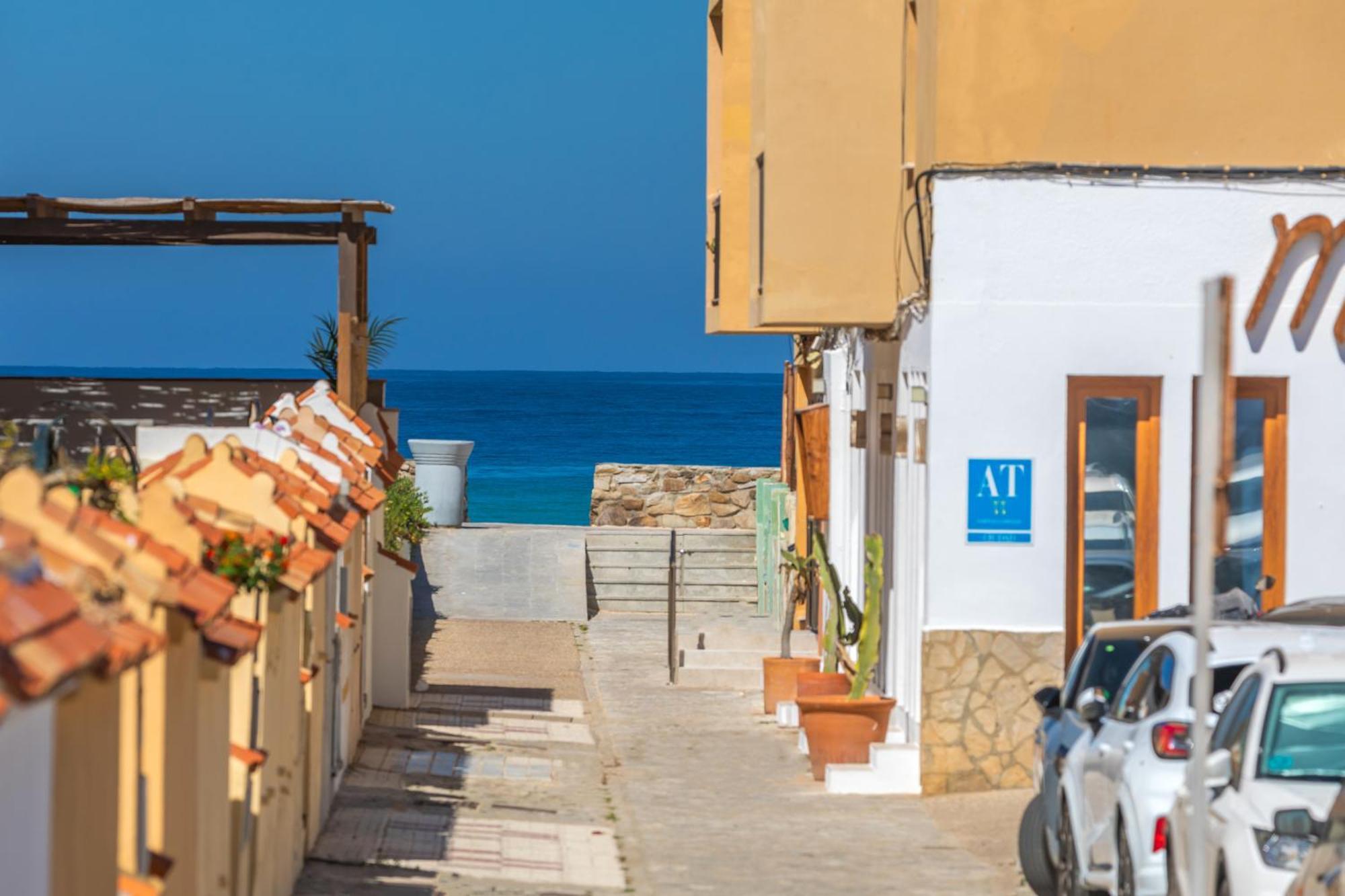 Malabau Beach House Тарифа Экстерьер фото